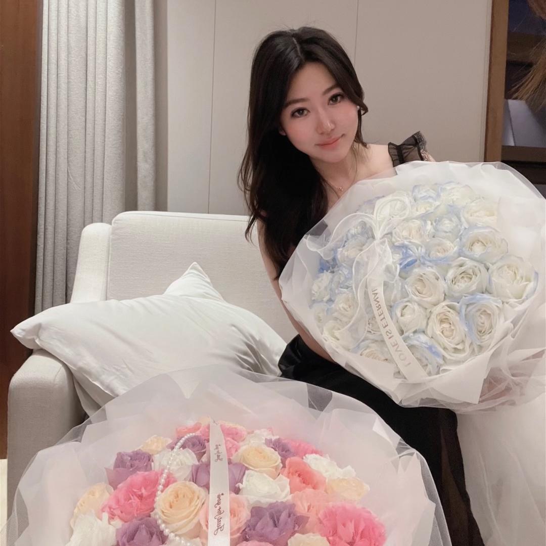 天蝎座的小姐姐