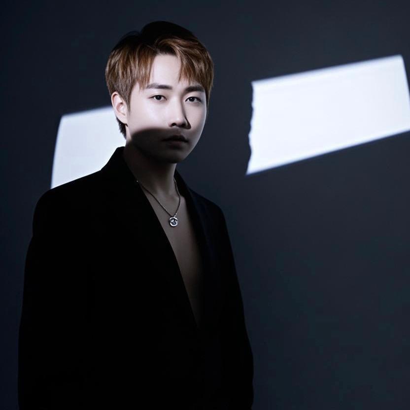 长沙接发王子李伟麒