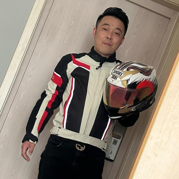 物是人非