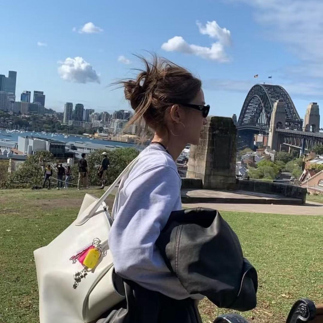 辰辰服饰定制（辉姐）