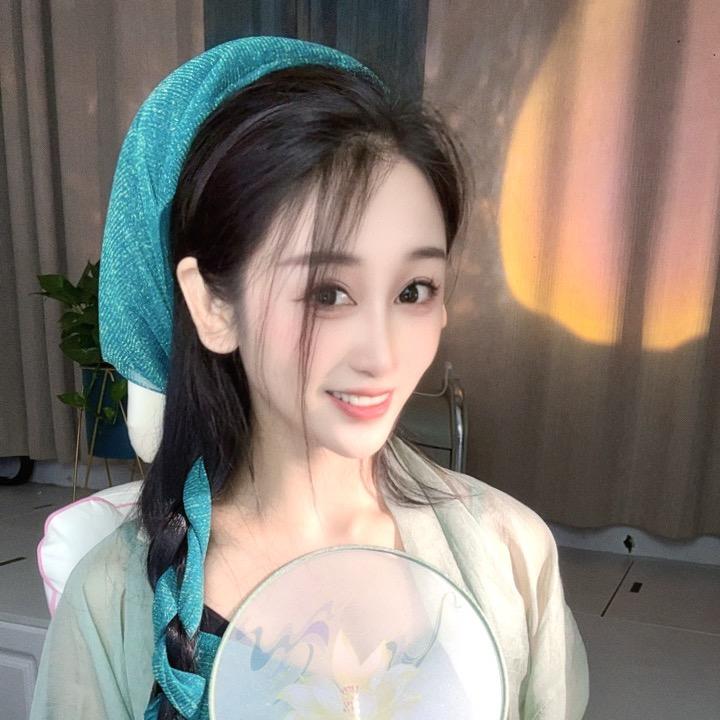 瑞琪【小青】