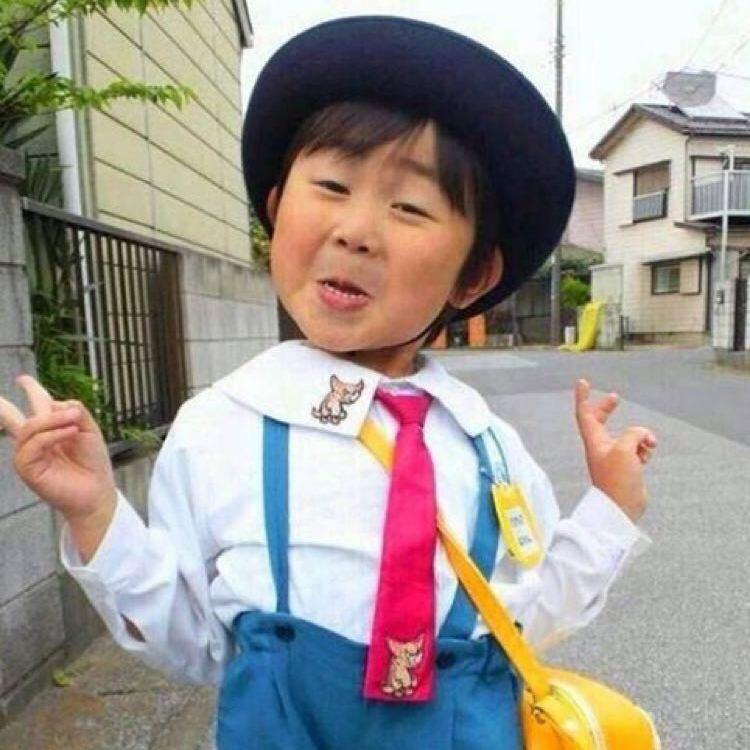让我看看👀这大千世界