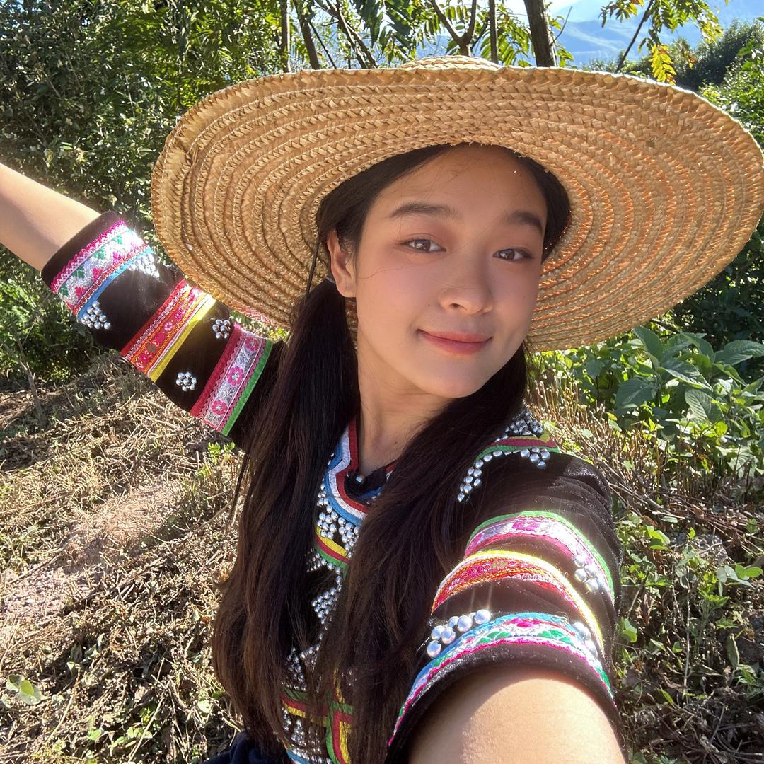 困鹿山夕夕家（普洱茶）