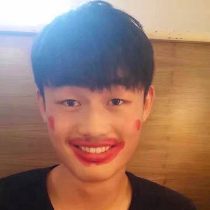 卖火锅底料的帅气兵哥哥🥩🥩