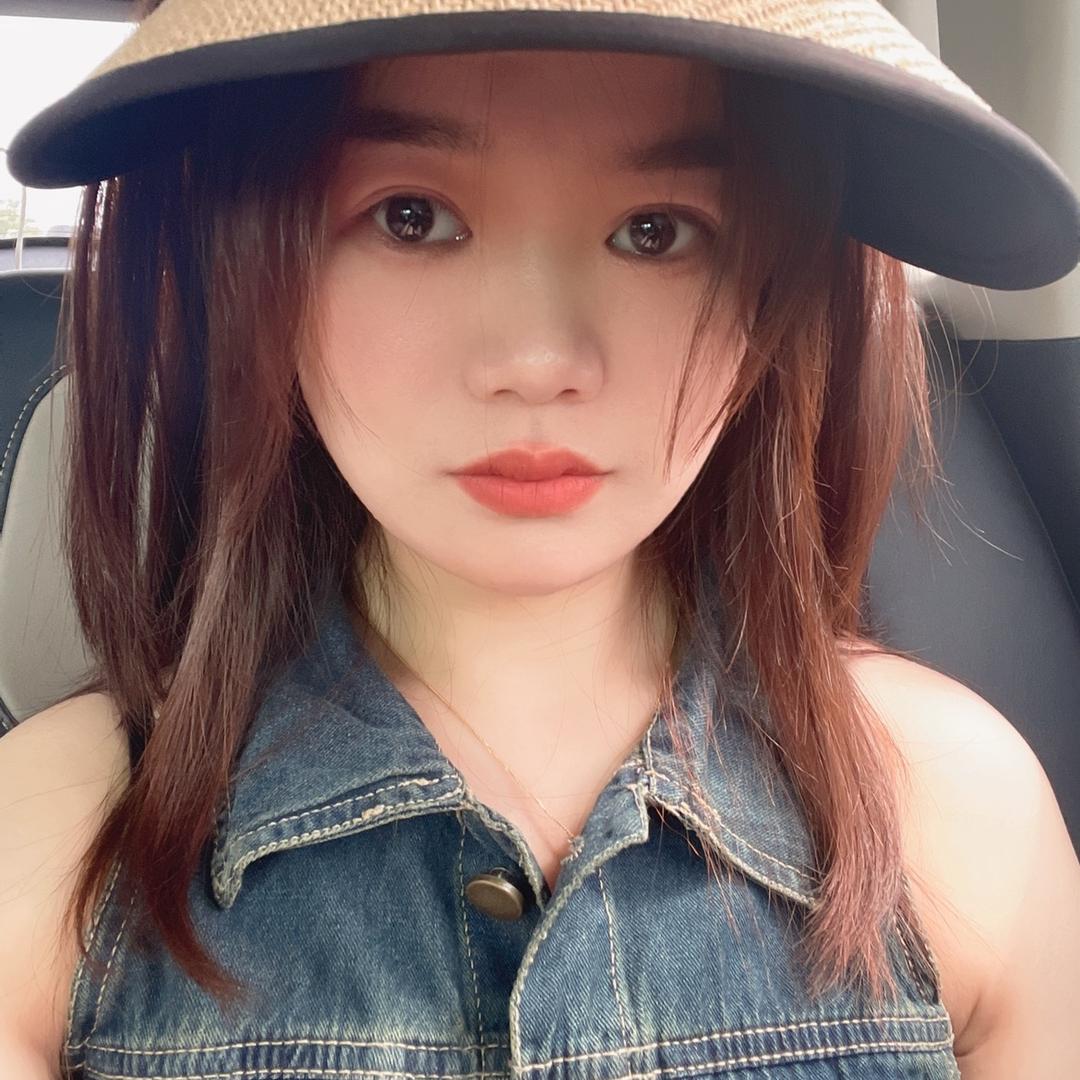 化妆师  燕子