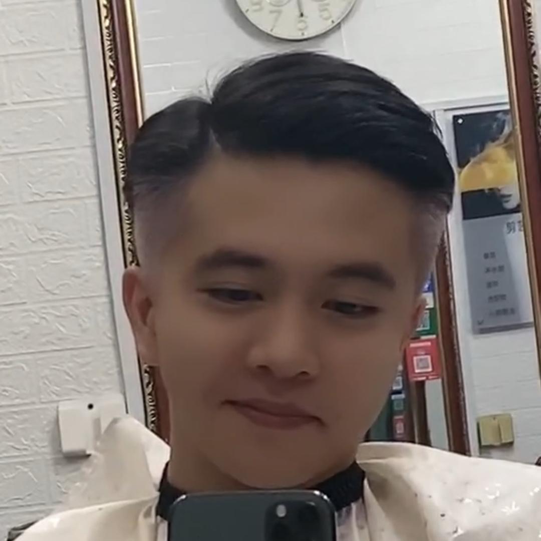 潮汕小伙鹤七