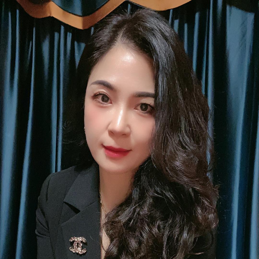 悦己👸