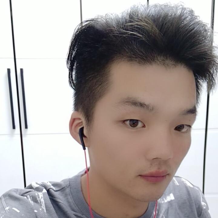搞笑小刘吖