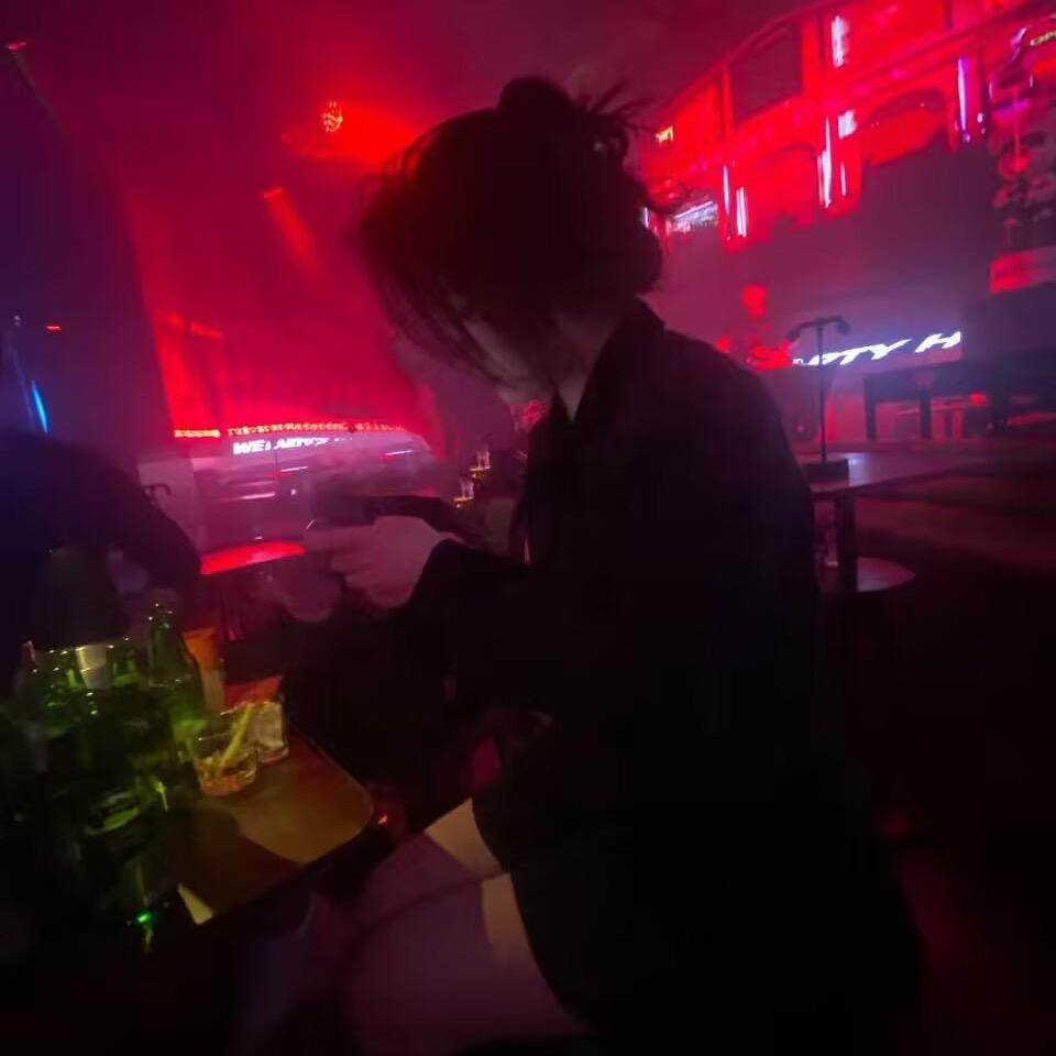 ༣月亮下的风铃ଓꦿ࿐