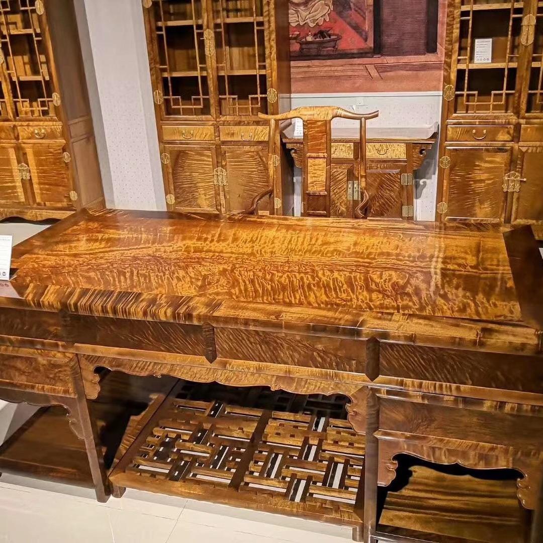 蜀雅金楠（金丝楠木工艺品）