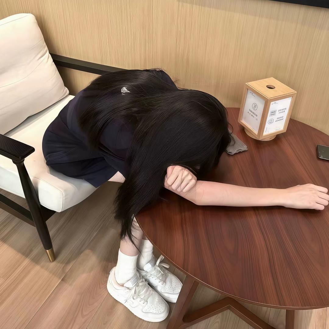 _早都睡了.💤