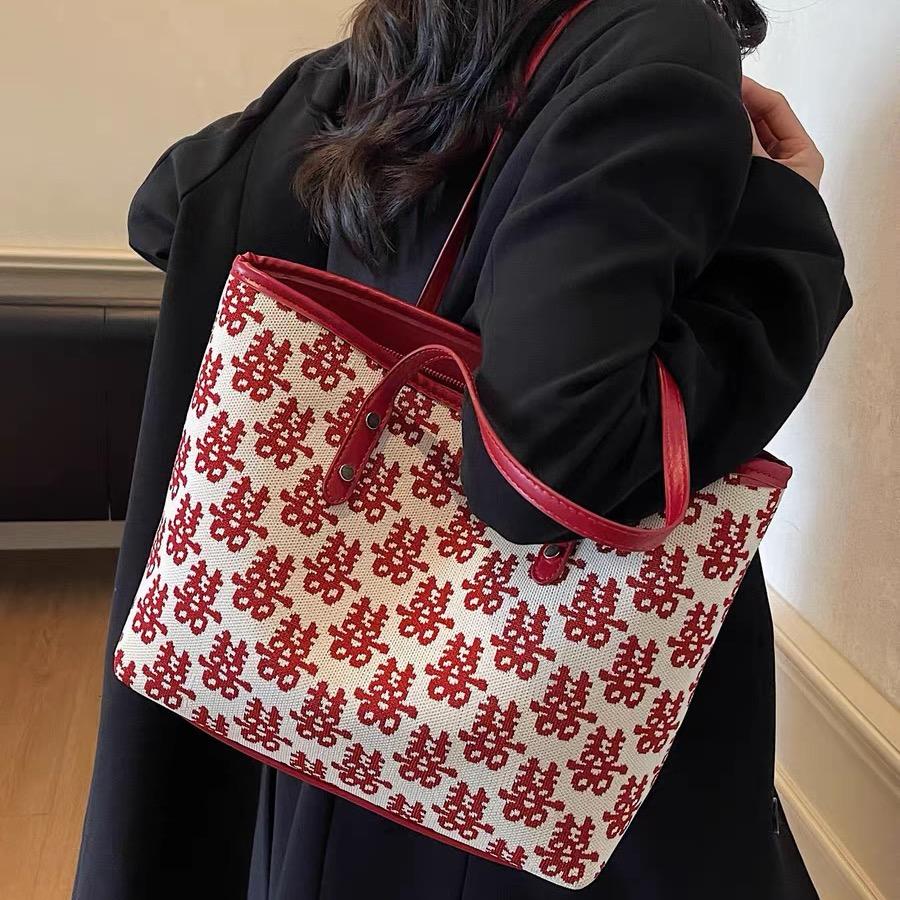 睡个懒觉🤷‍♀️