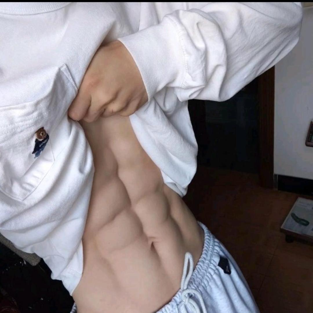 八九
