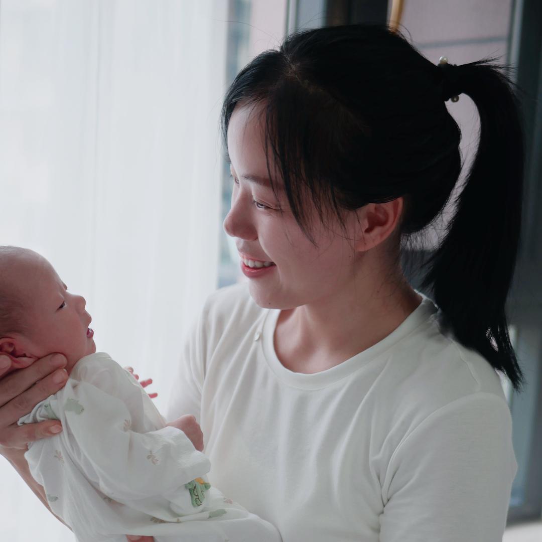 母婴护理师周周