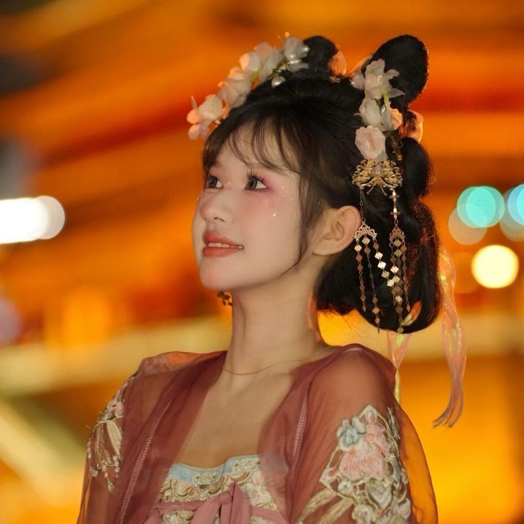 亦艺( 高能舞团 ）@抖音