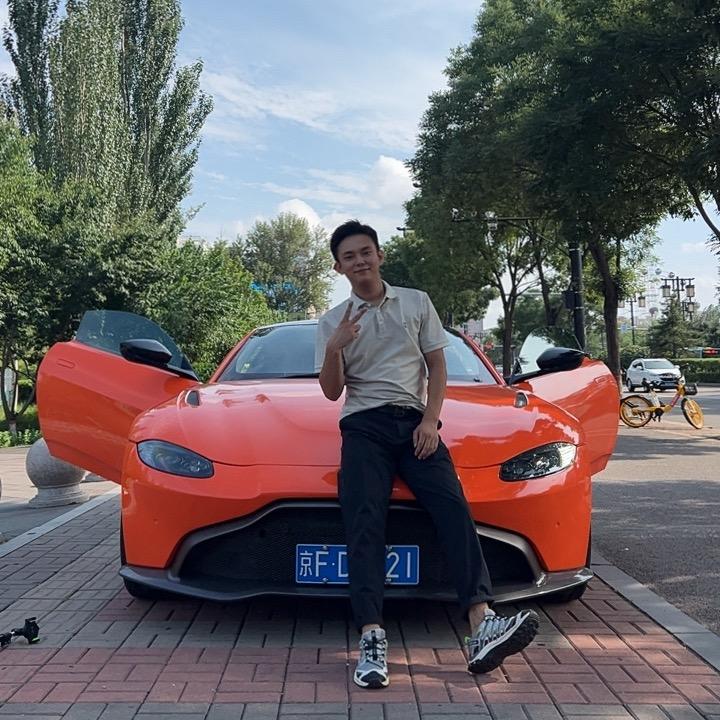 杨超超