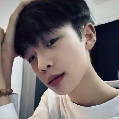 小 鬼