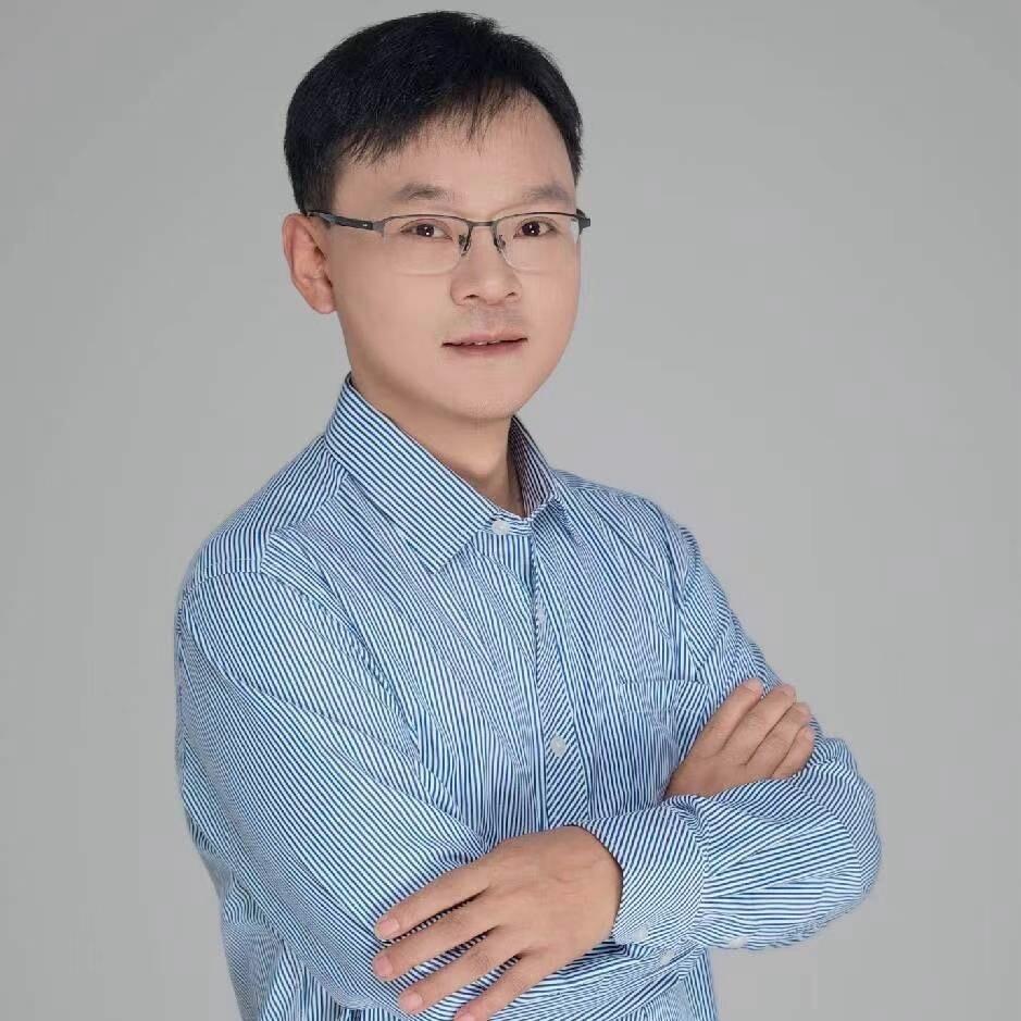 重庆赢乾地产一小黎