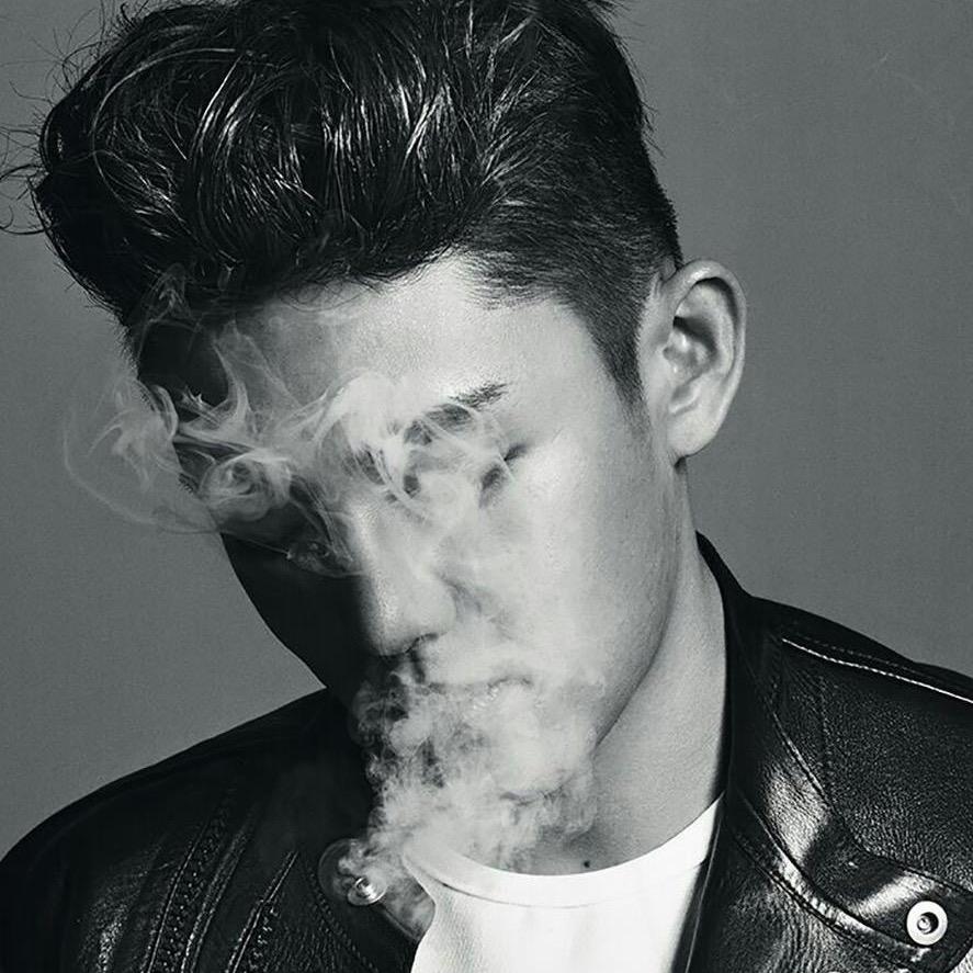 ᥫᩣ >>>--万里行--->