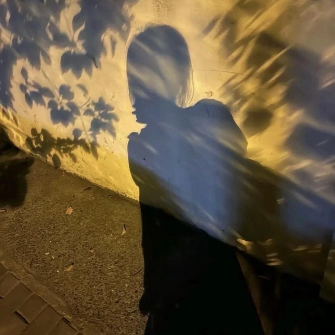 ·