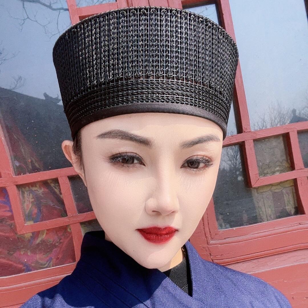里寧