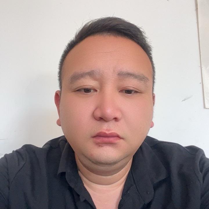 农村养殖创业的胖胖