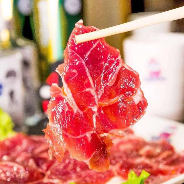 在宁晋做烤肉的小张
