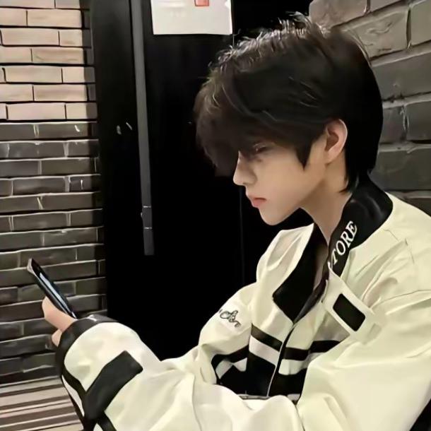 万一阳的好同桌