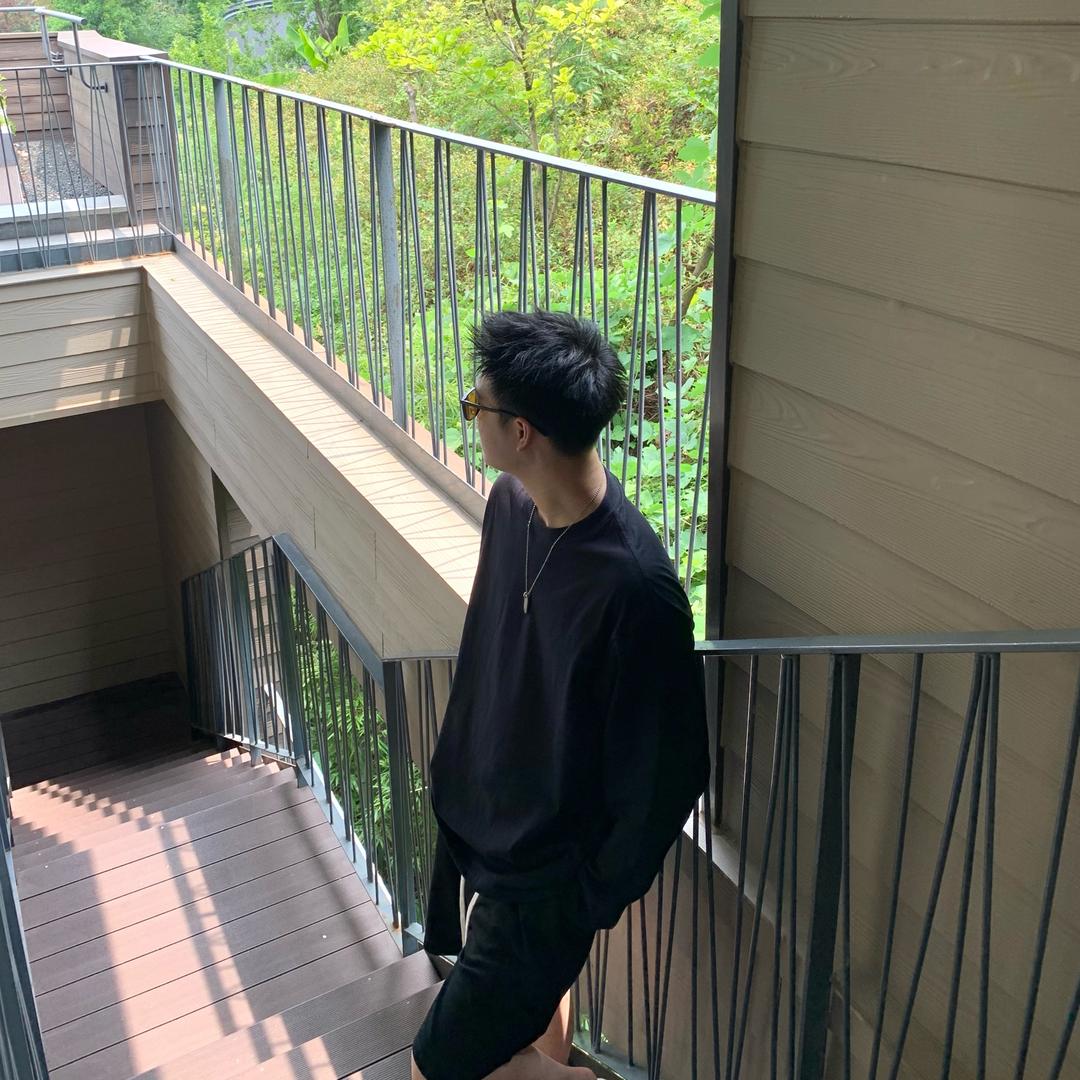 OUSTDAWN男装