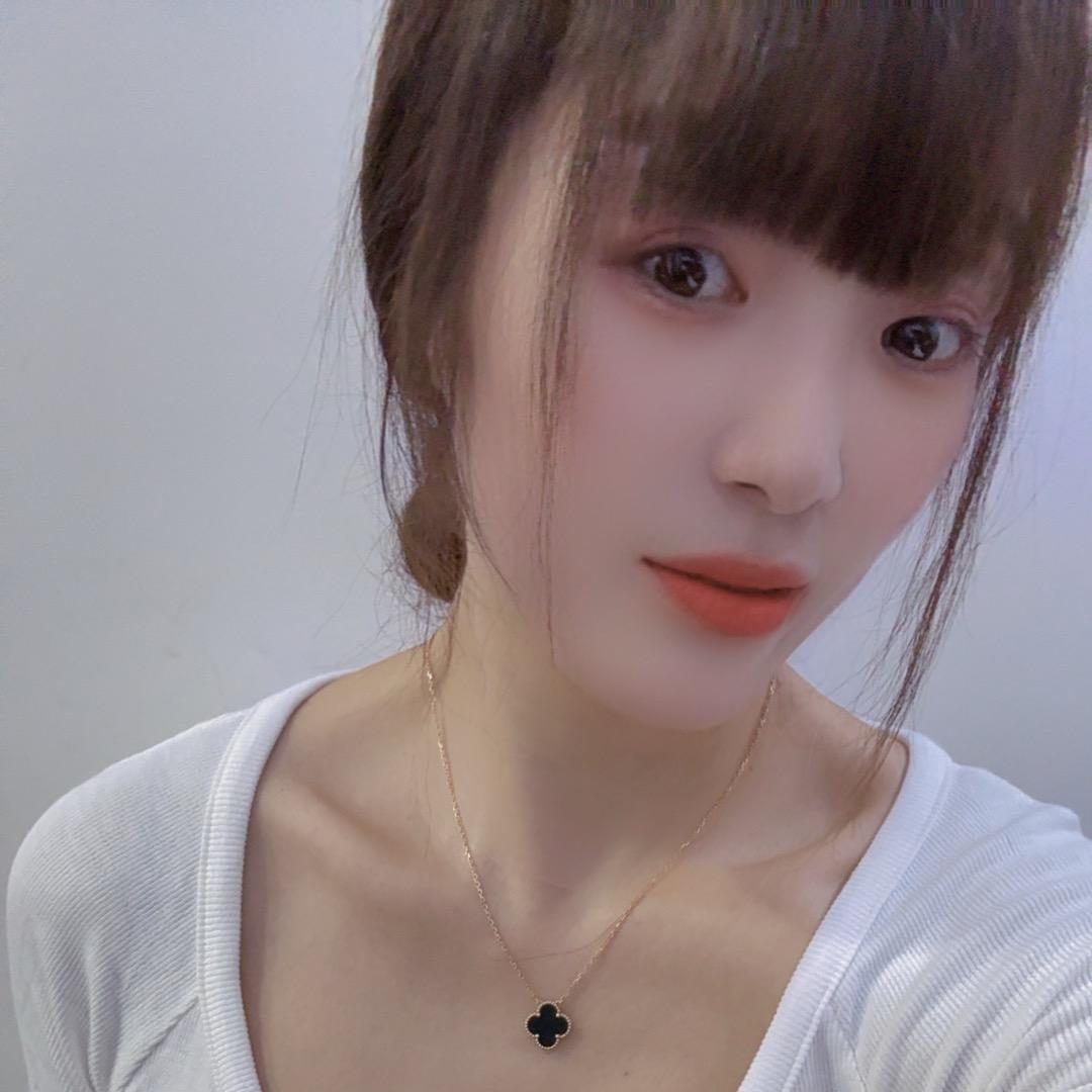 晓💞晓💞（橱窗里有好物）