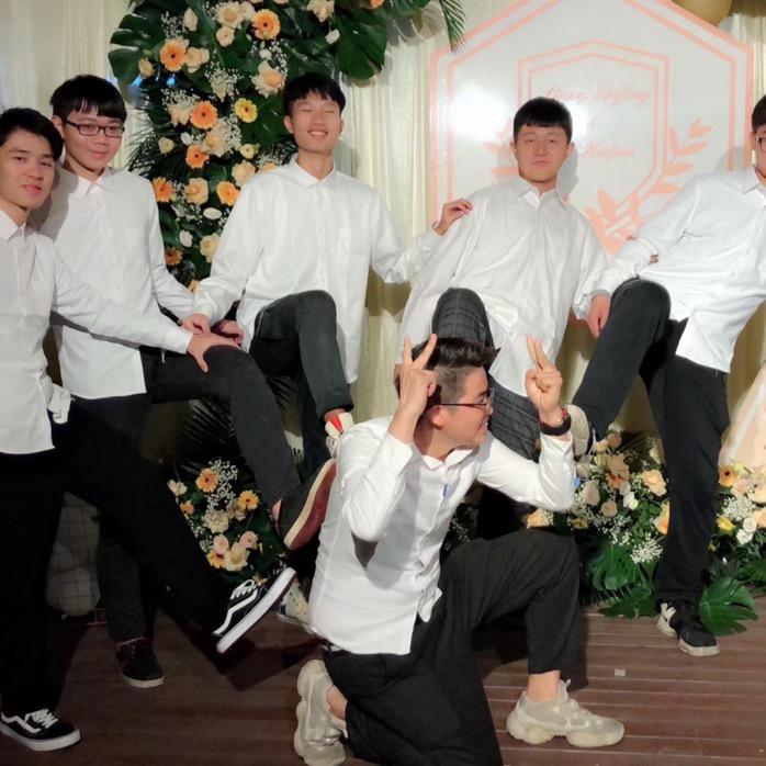 柒记猪扒包（龙门店）