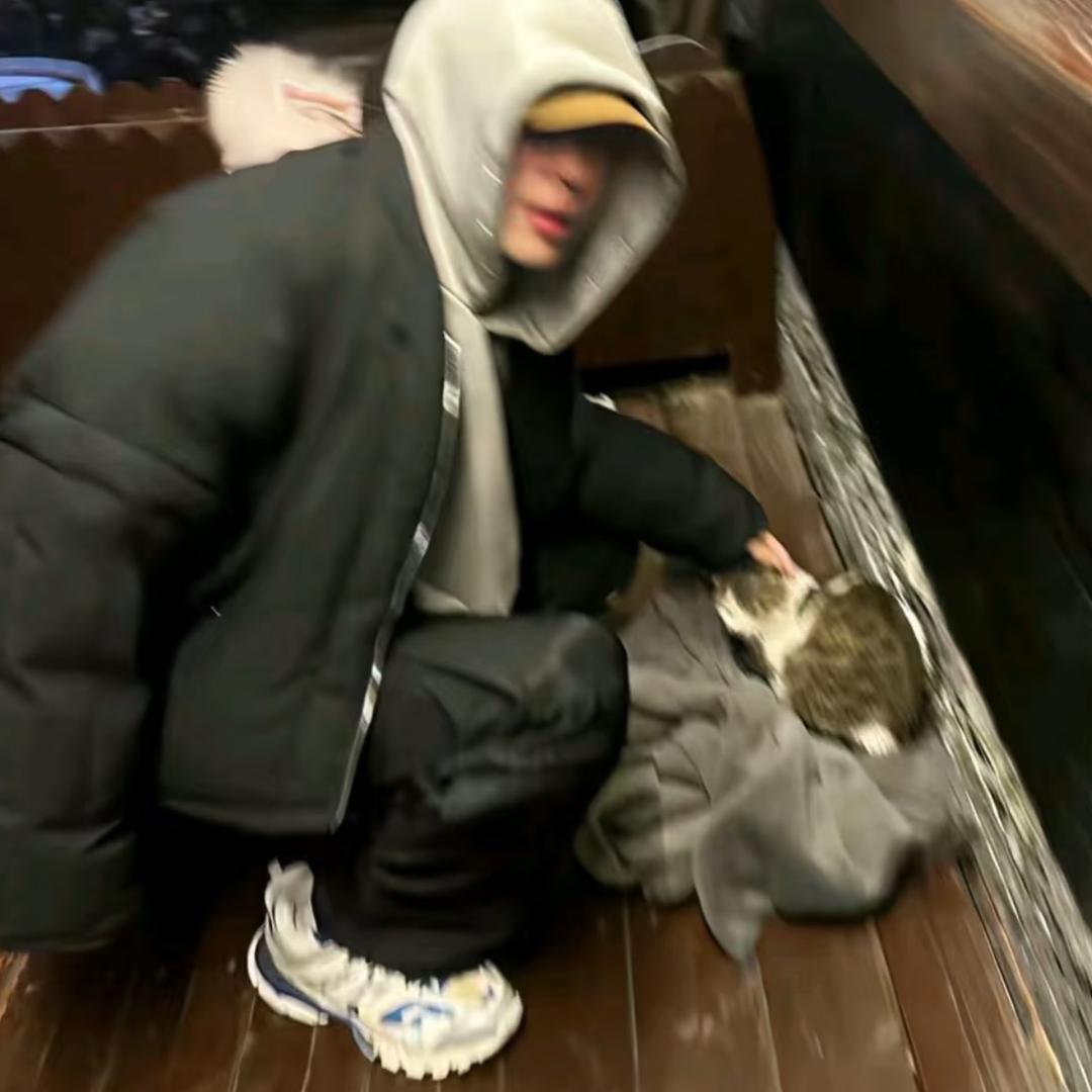 午夜忧郁纯情总裁