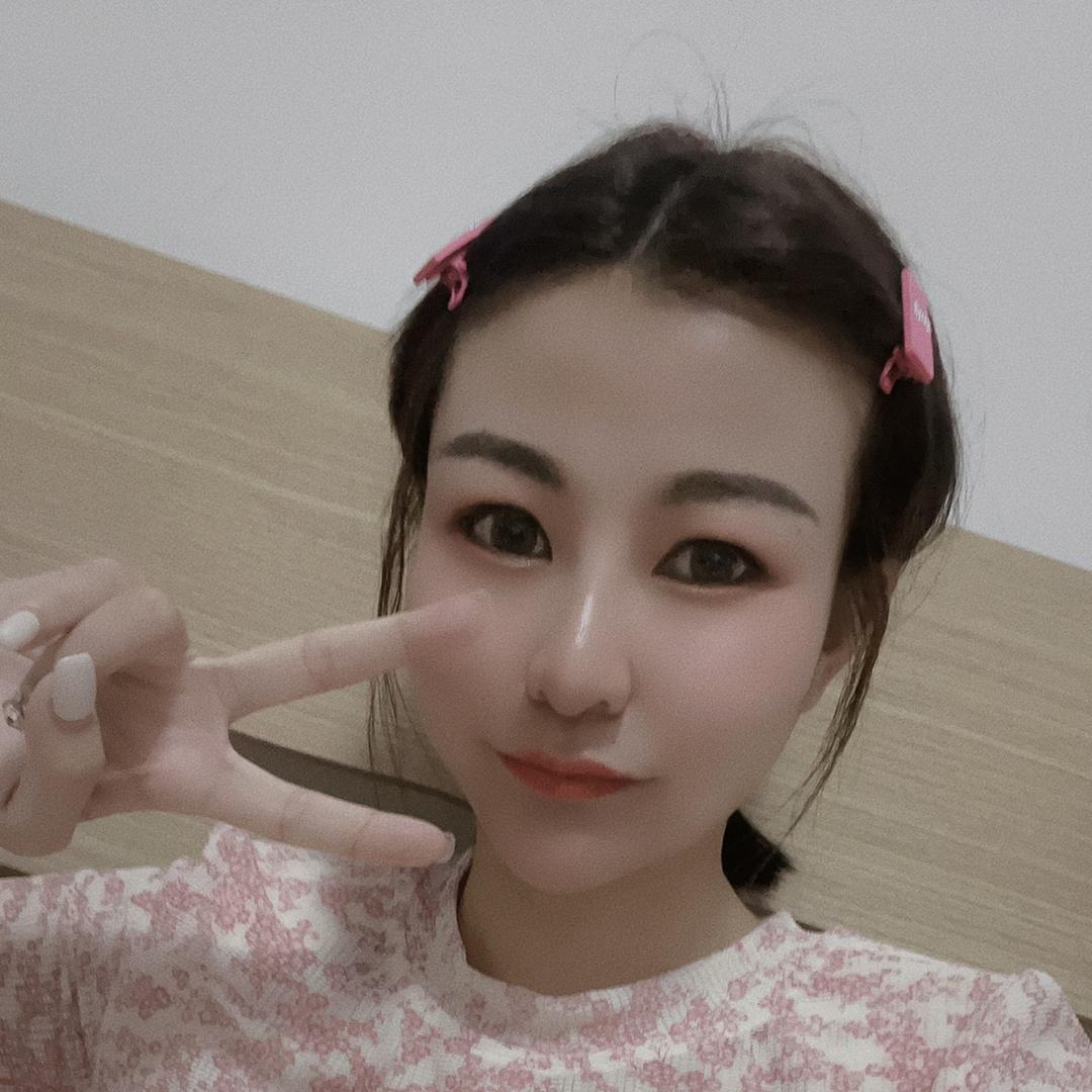 灿灿服饰