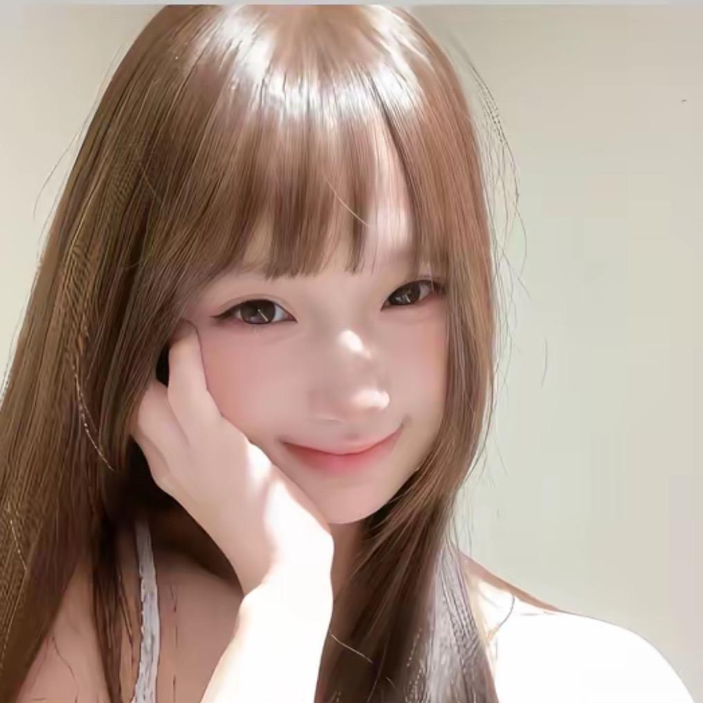 晨 晨^