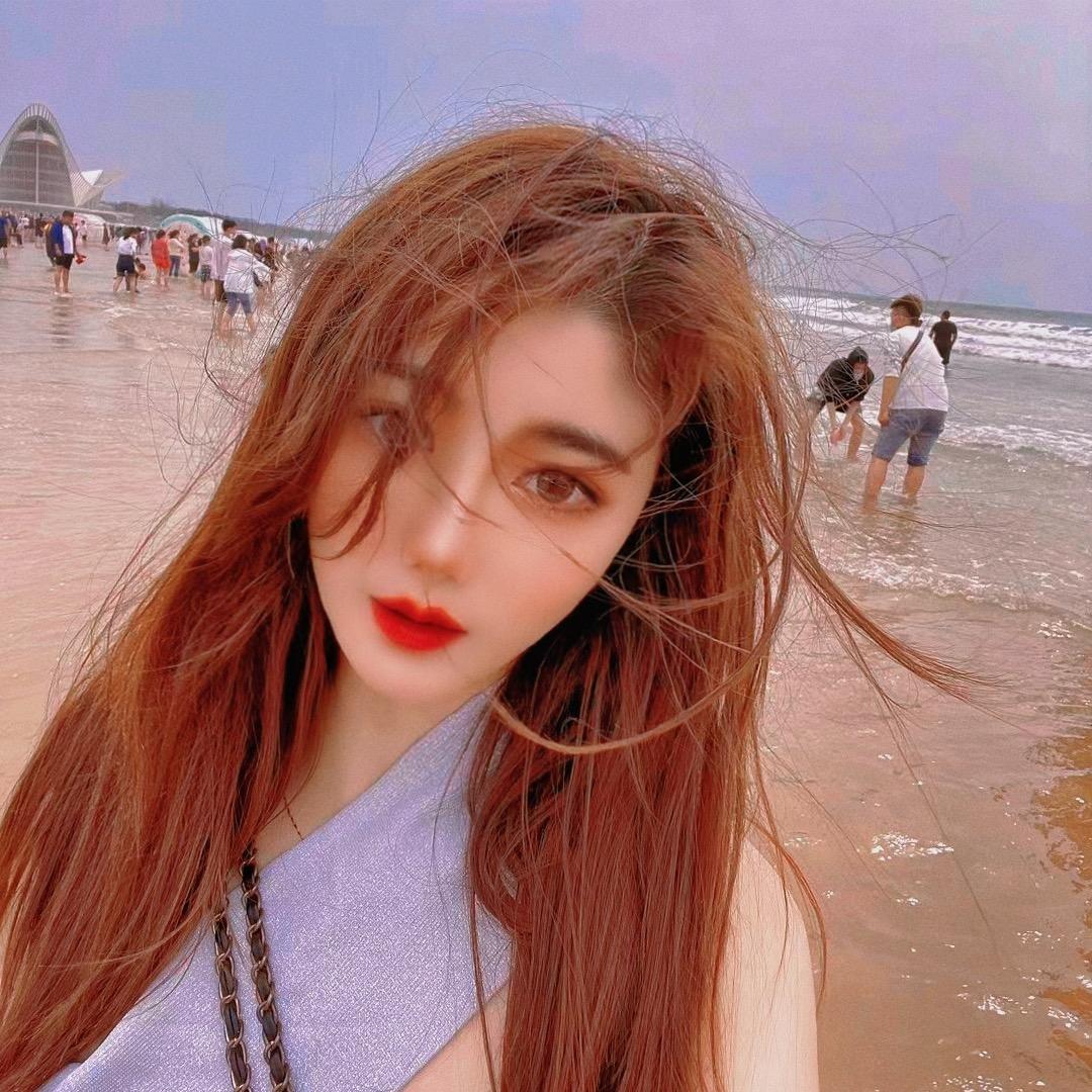 杨涵玉