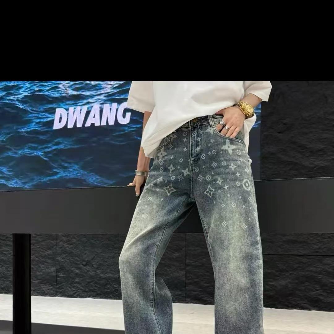坤明
