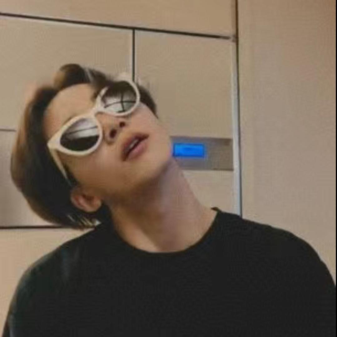 饭满分ς(๑⃙⃘'~'๑⃙⃘) ໒꒱