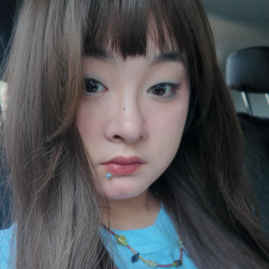 婧婧今天开心了嘛