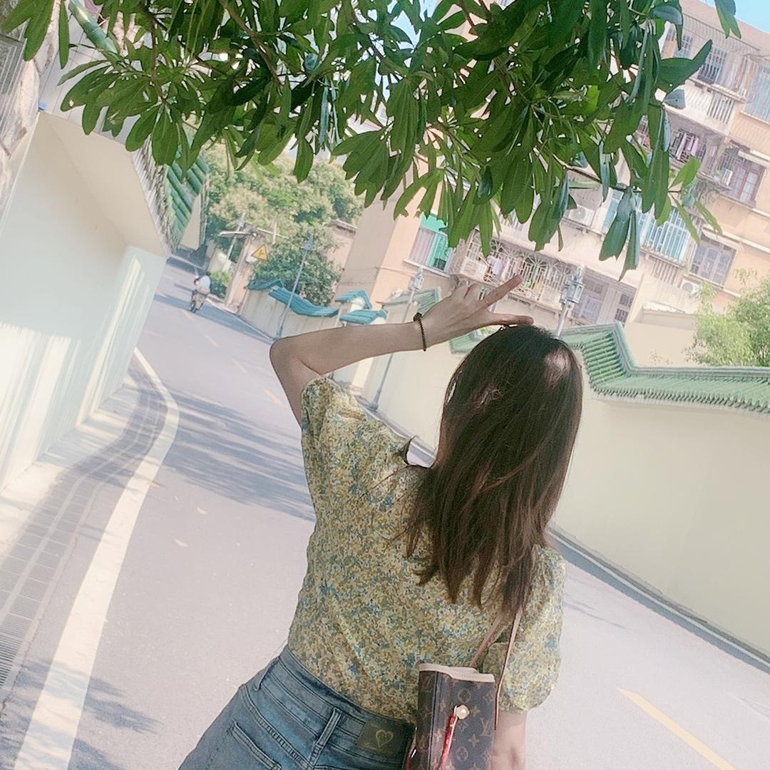 Lin~