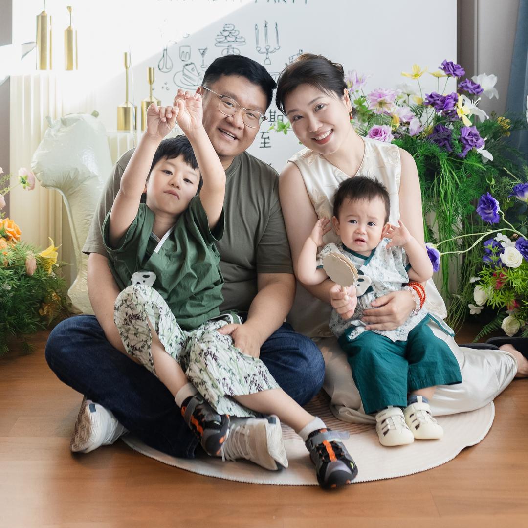 西子爸爸
