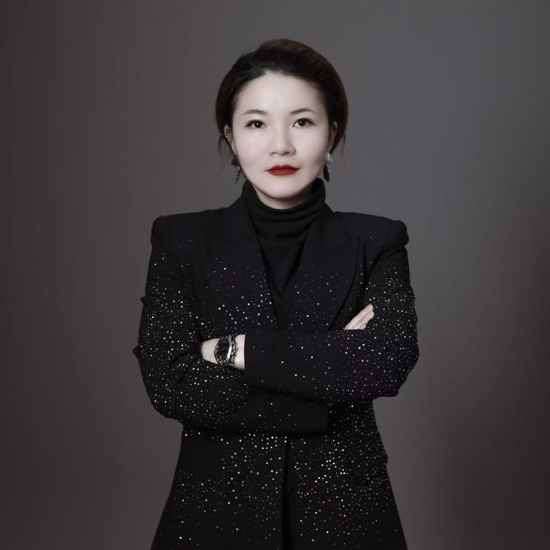 宝韵诗打造素颜灯泡肌唐丽
