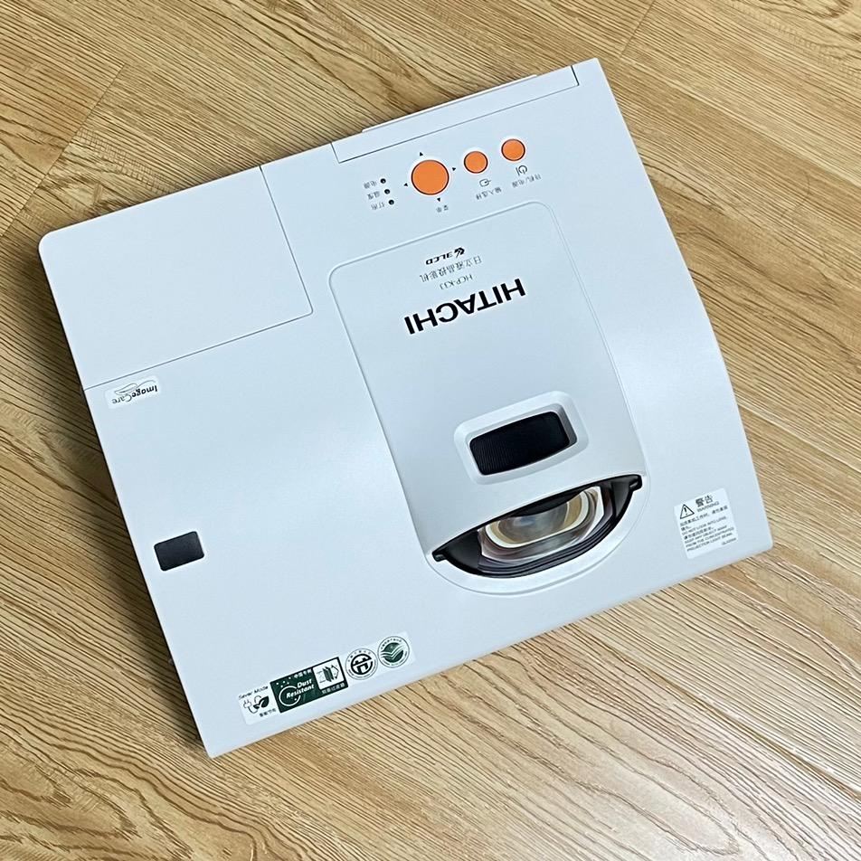 二哥修投影