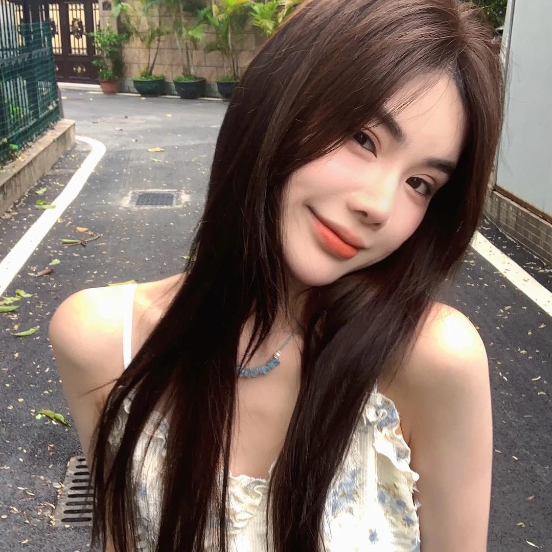 赵小小(穿搭分享)