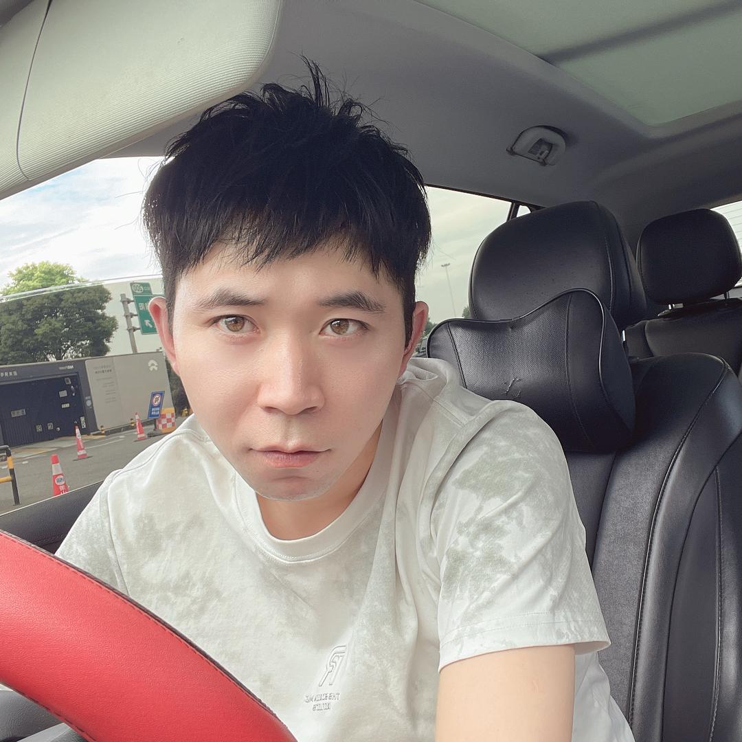 ℋღ᭄ 吃定🍊橙功 🍒᭄💞࿐