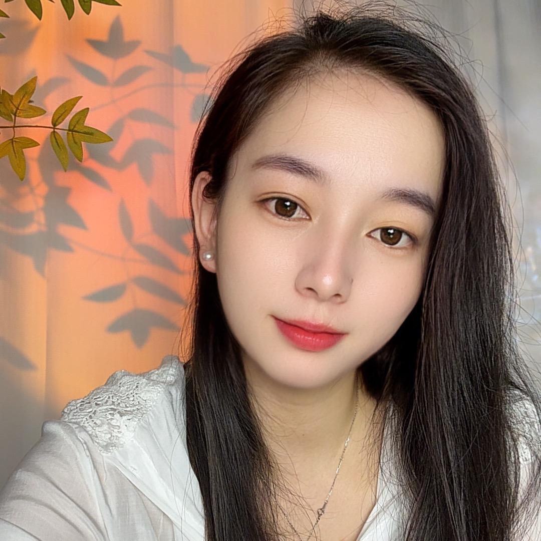 魏魏吖