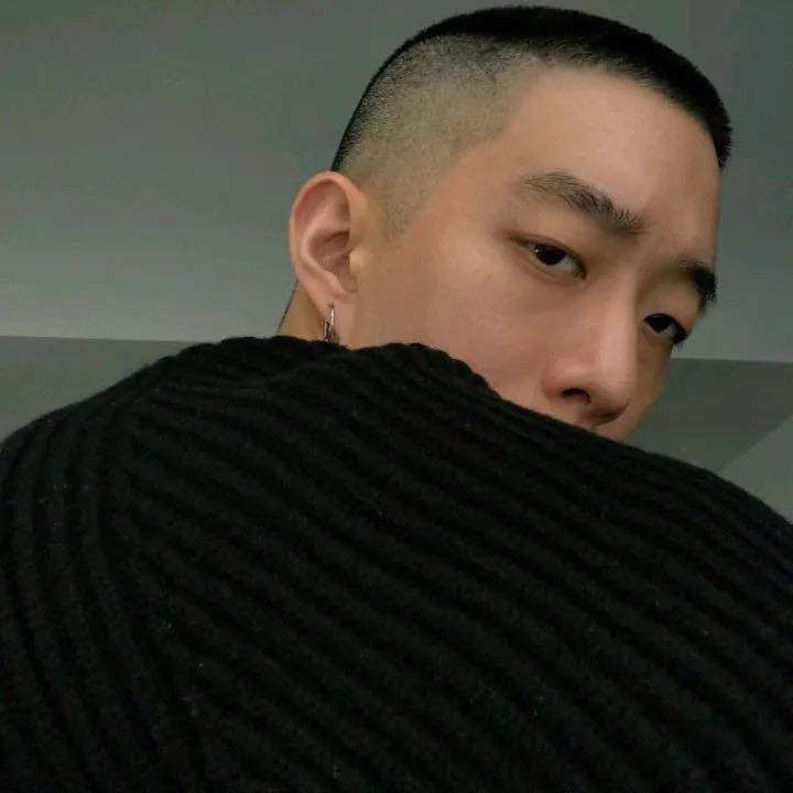 阿7