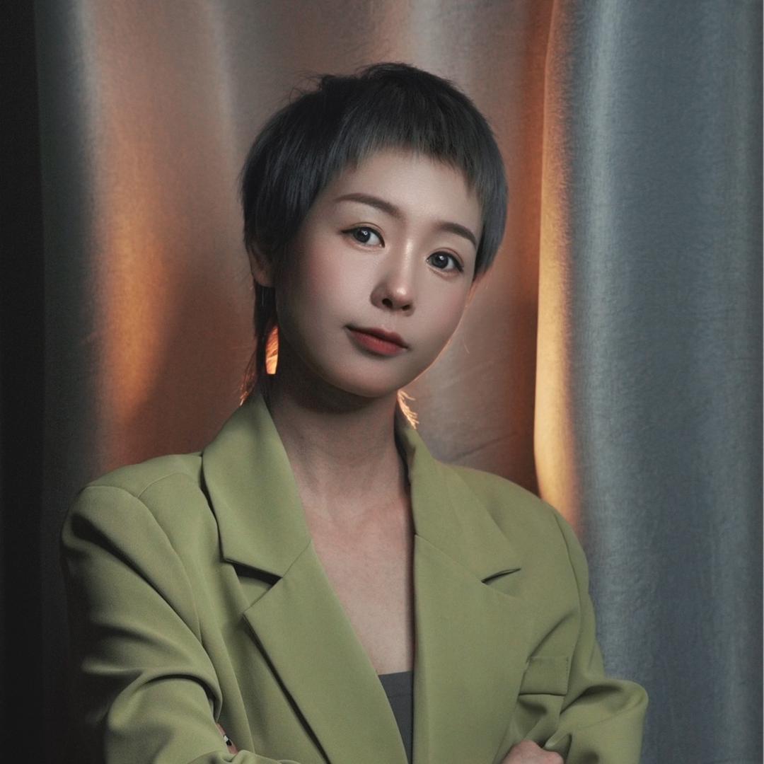 高陵海清减龄发型设计