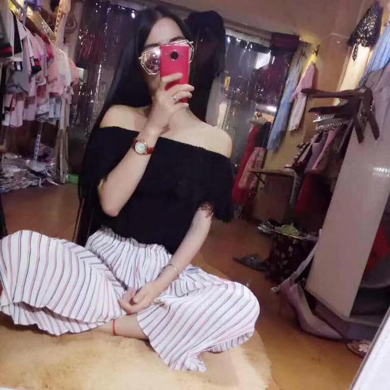 小色