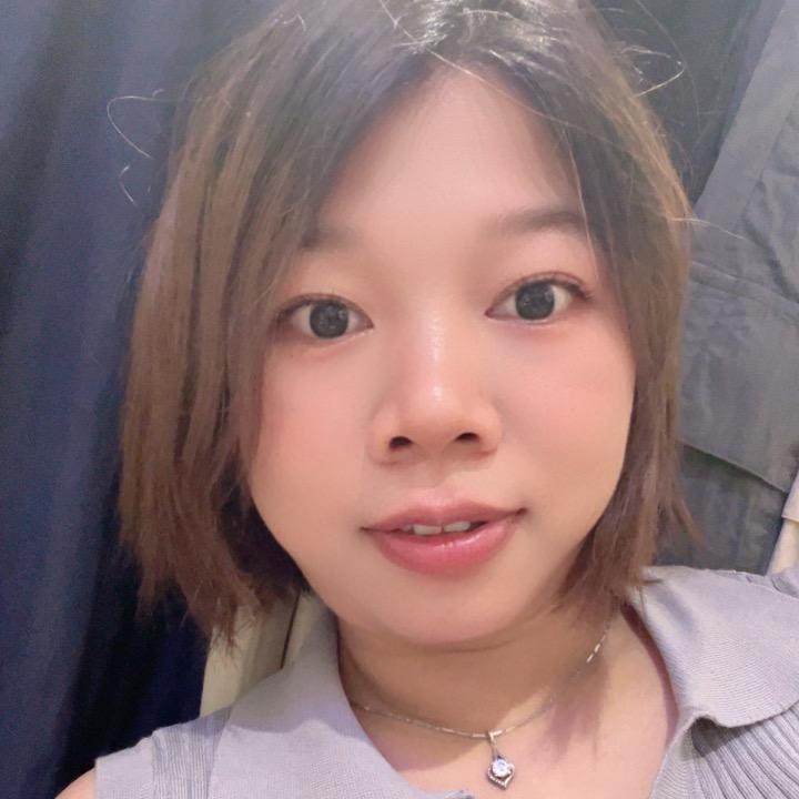 彩彩