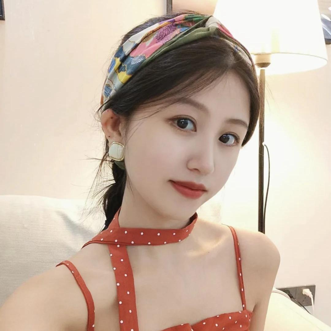 荣荣很可爱